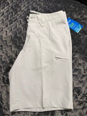 Haggar Light Gray Men's Performance Shorts